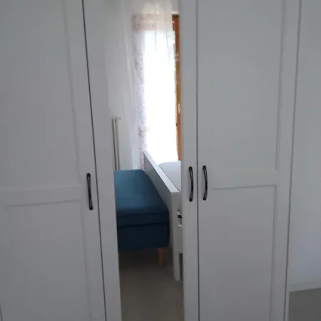Adamello Apartman *